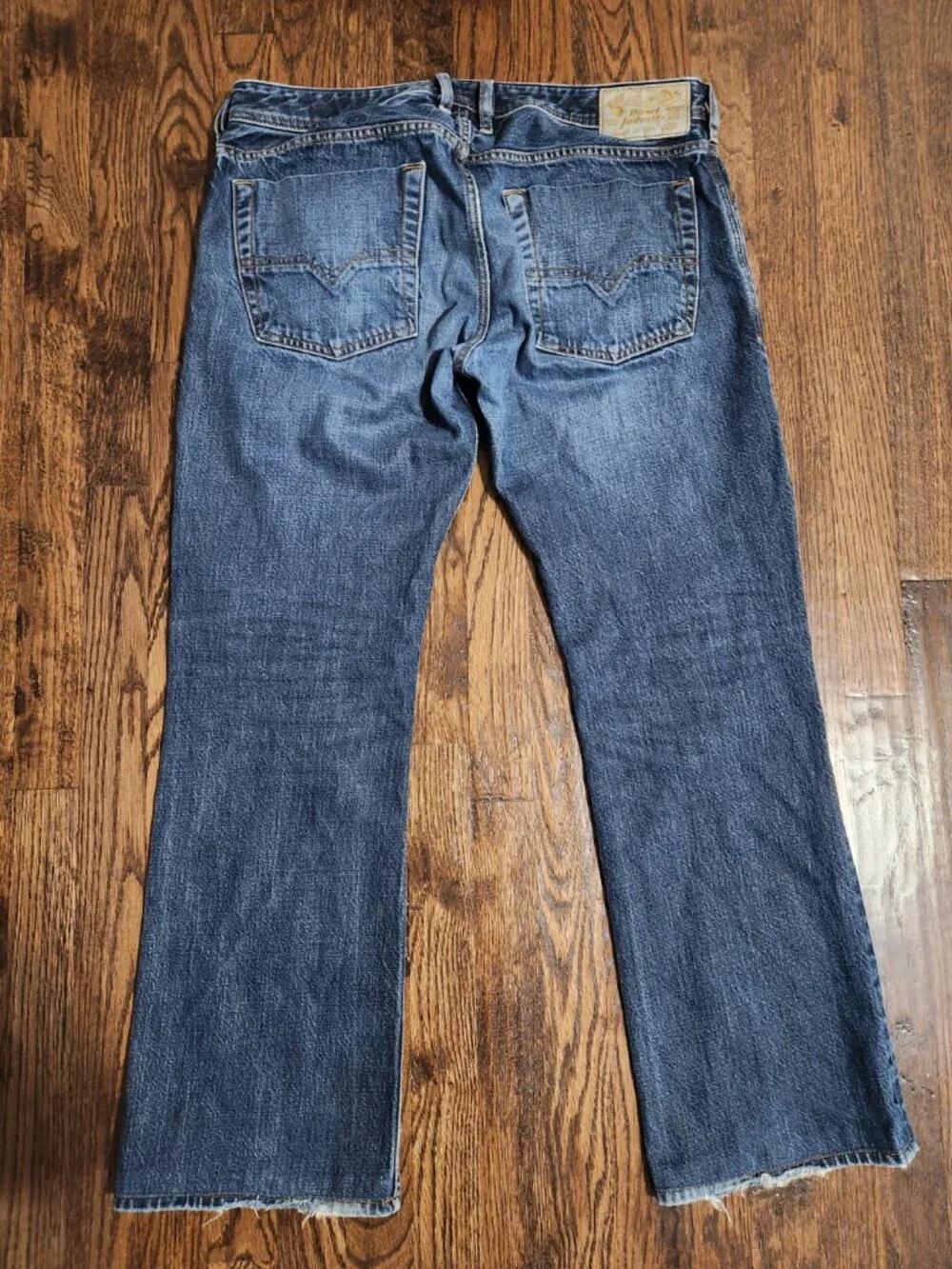 Diesel Zatiny Regular Bootcut Button-fly Wash ORUS5 size 33x30 *please see descr